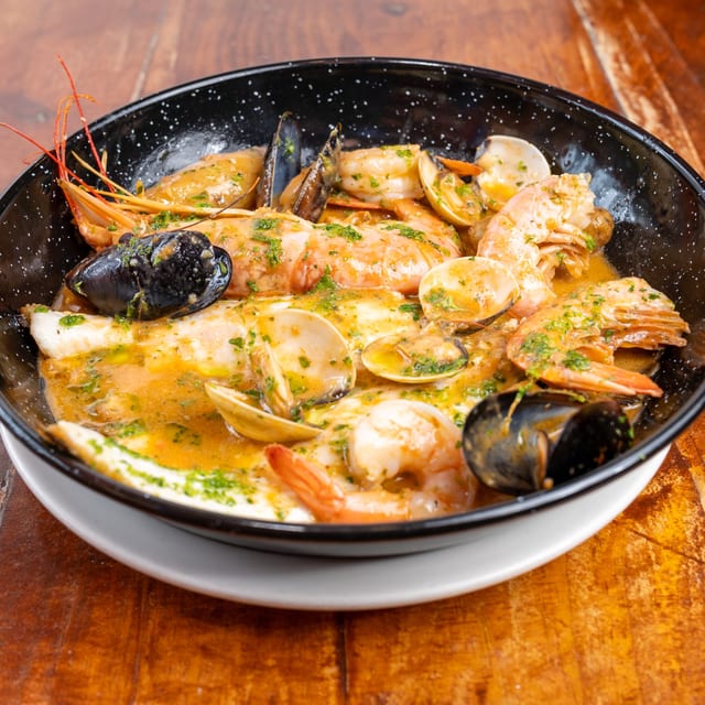 Zarzuela Marinera / Seafood Stew.